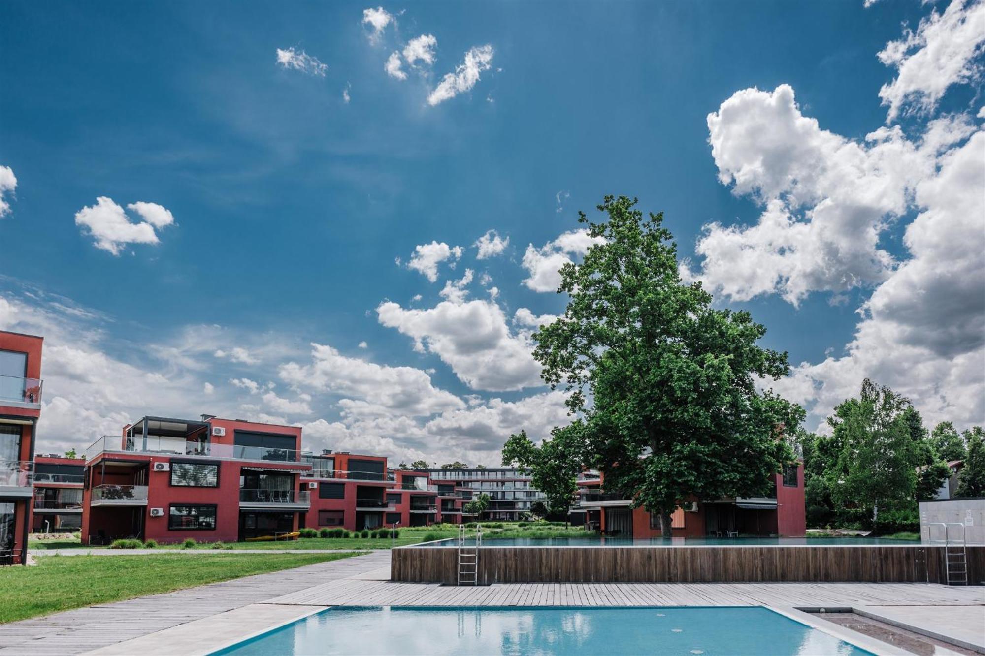 Butique Apartman Grand Balatonlelle Luaran gambar